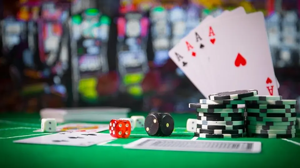 Phân tích tình huống trong Poker