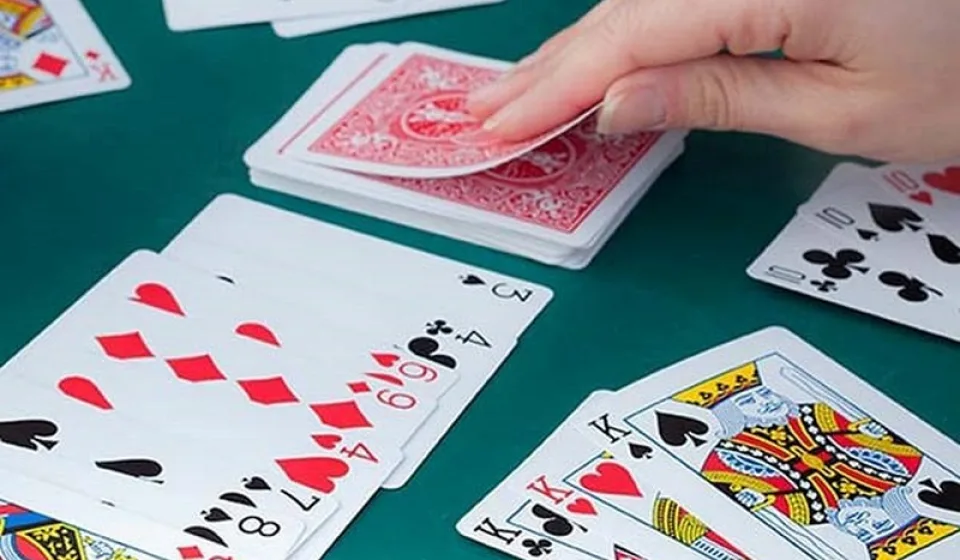 Chiến thuật chơi phỏm hiệu quả